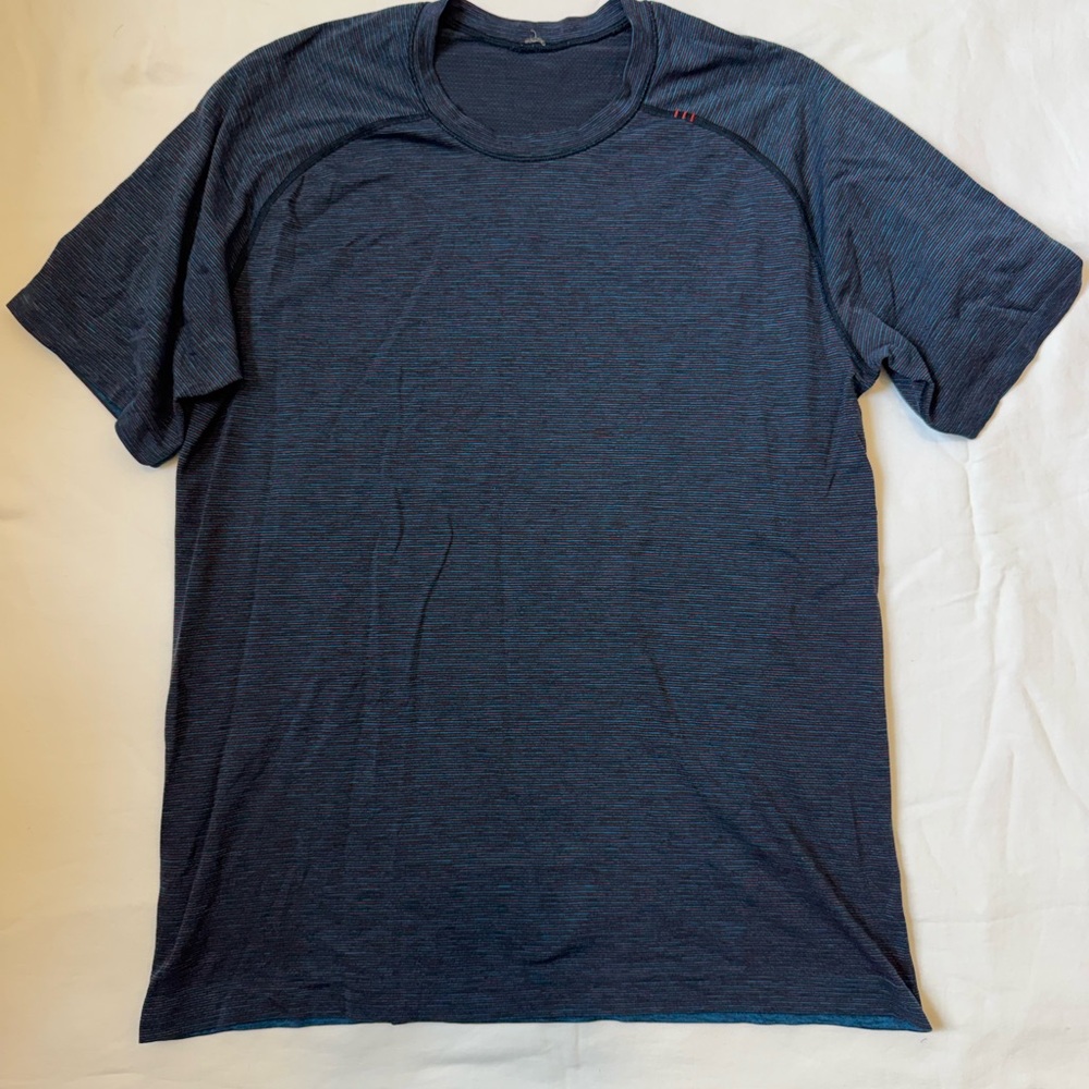 Lululemon Men's Metal Tech Navy, red and light blue Shirt